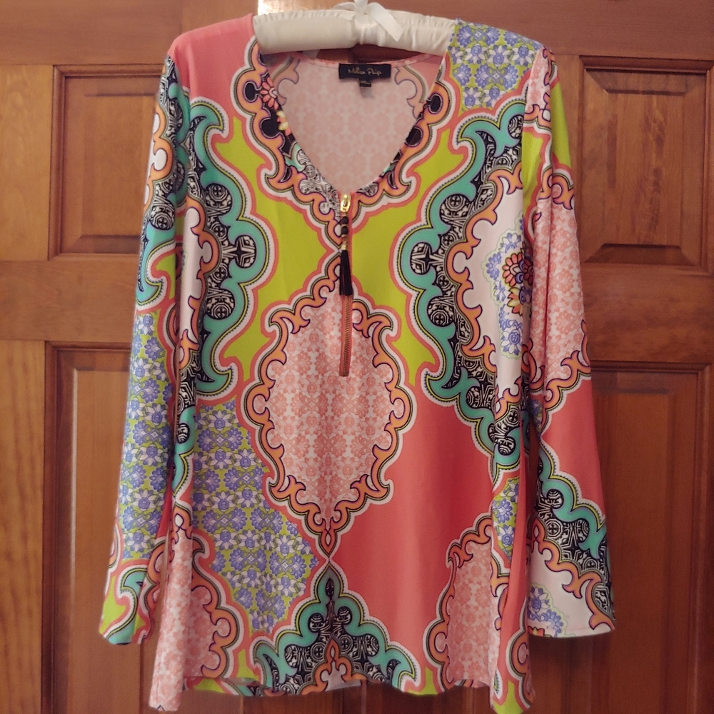 Melissa Paige summer lightweight top